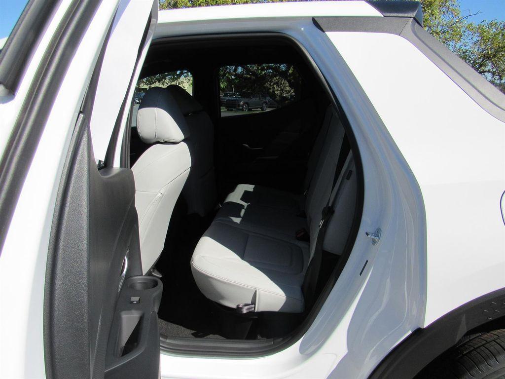new 2027 Hyundai SANTA CRUZ car, priced at $36,170