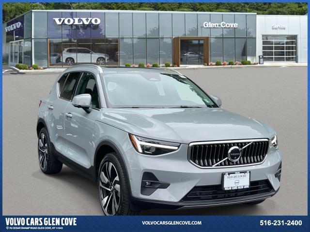 used 2025 Volvo XC40 car, priced at $36,995