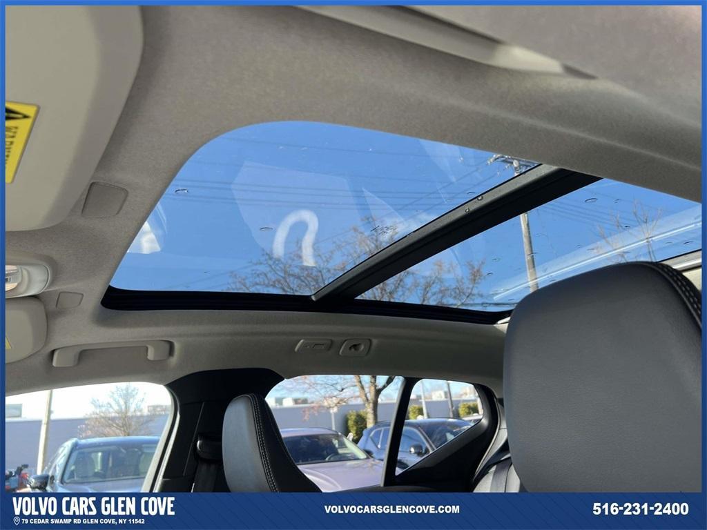 used 2025 Volvo XC40 car, priced at $39,799