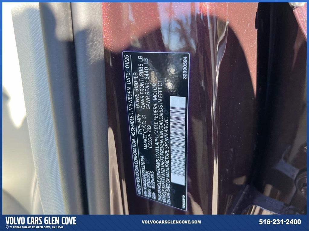 used 2025 Volvo XC90 car, priced at $70,500