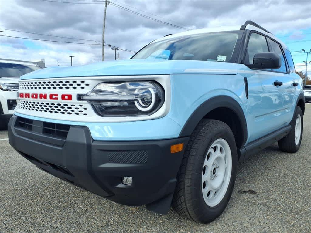 new 2025 Ford Bronco Sport car, priced at $39,472
