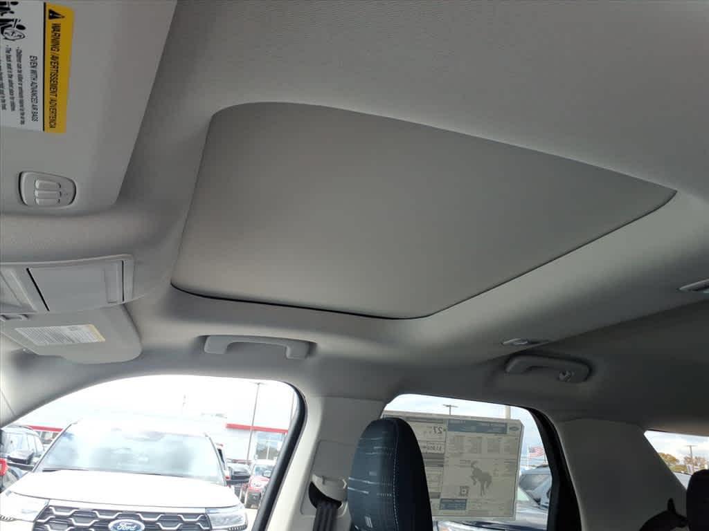 new 2025 Ford Bronco Sport car, priced at $39,472