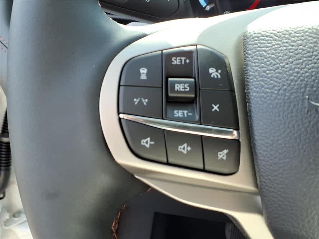 new 2025 Ford Explorer car, priced at $49,219