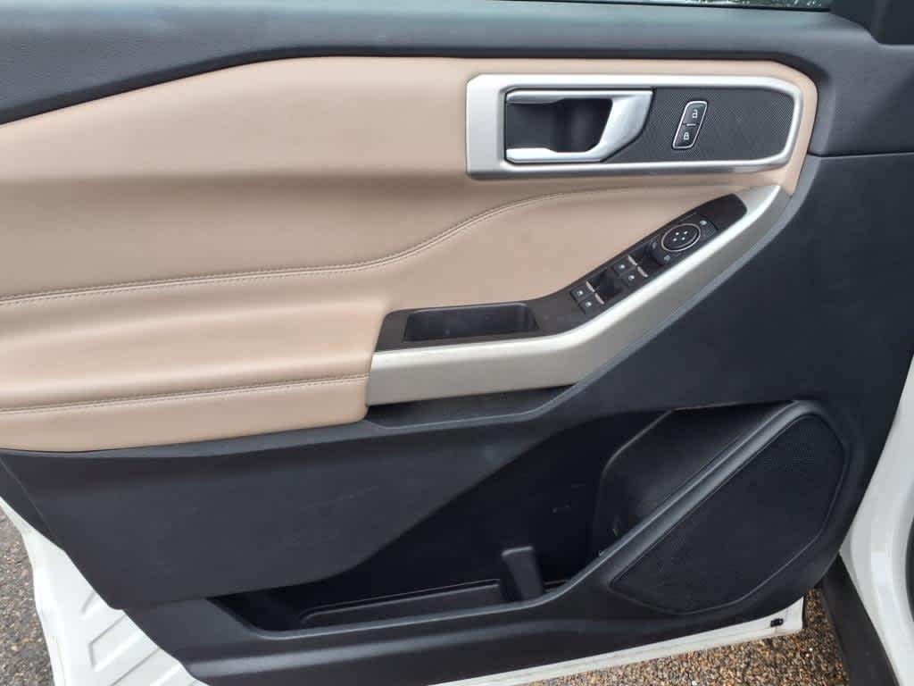 used 2022 Ford Explorer car, priced at $27,624