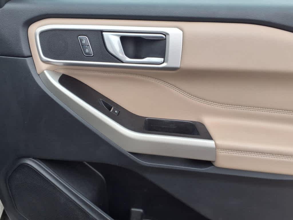 used 2022 Ford Explorer car, priced at $27,624