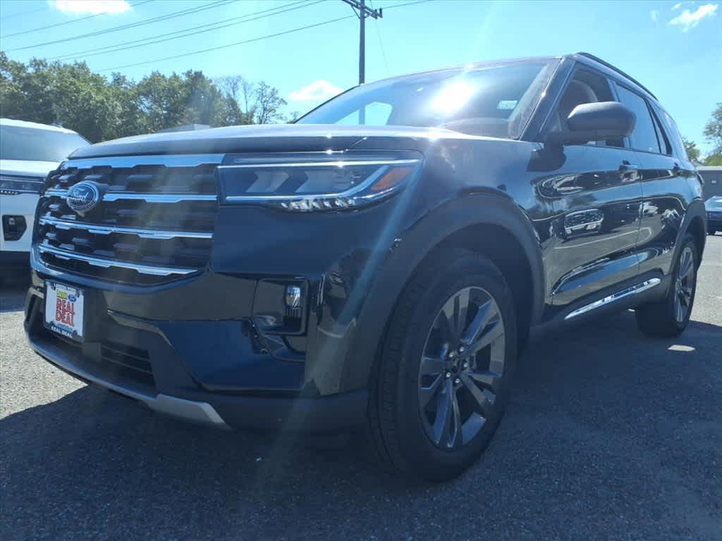 new 2025 Ford Explorer car, priced at $48,619