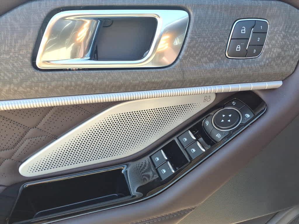 new 2025 Ford Explorer car, priced at $62,544