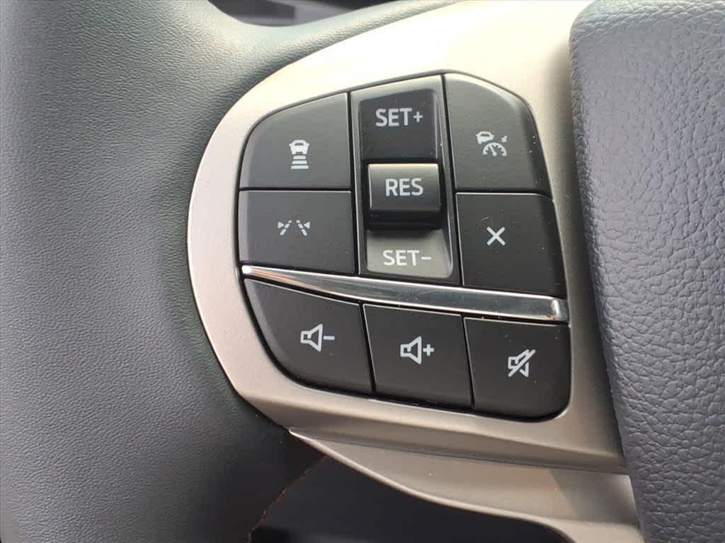 new 2025 Ford Explorer car, priced at $47,334