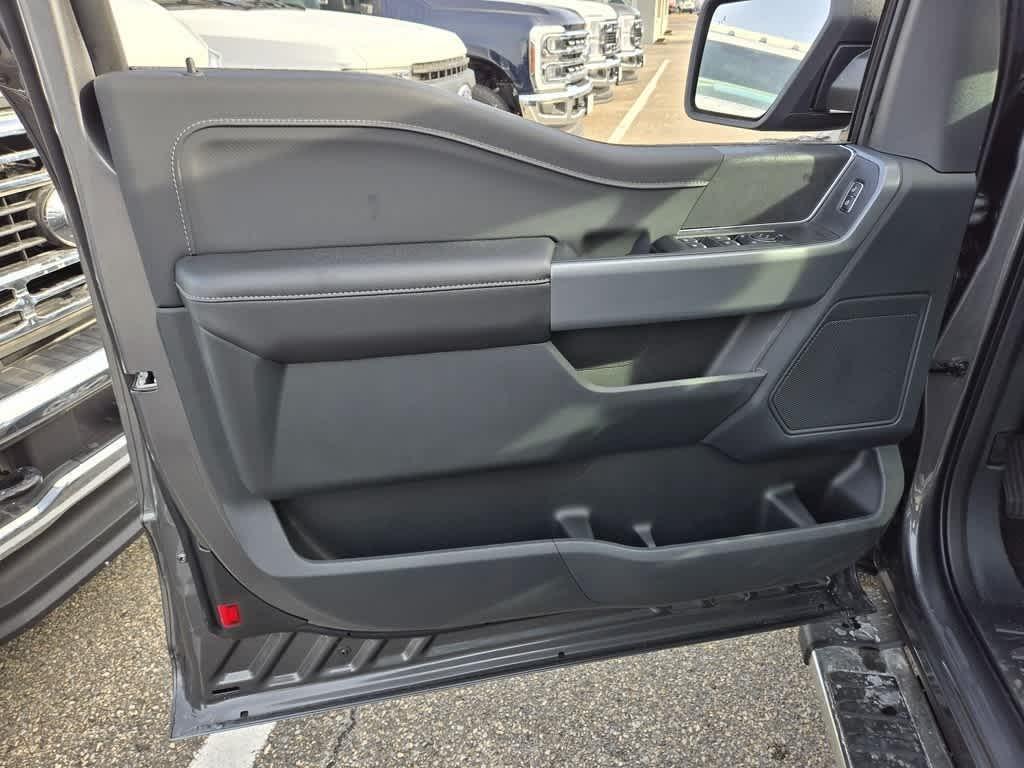 new 2025 Ford F-150 car, priced at $42,532