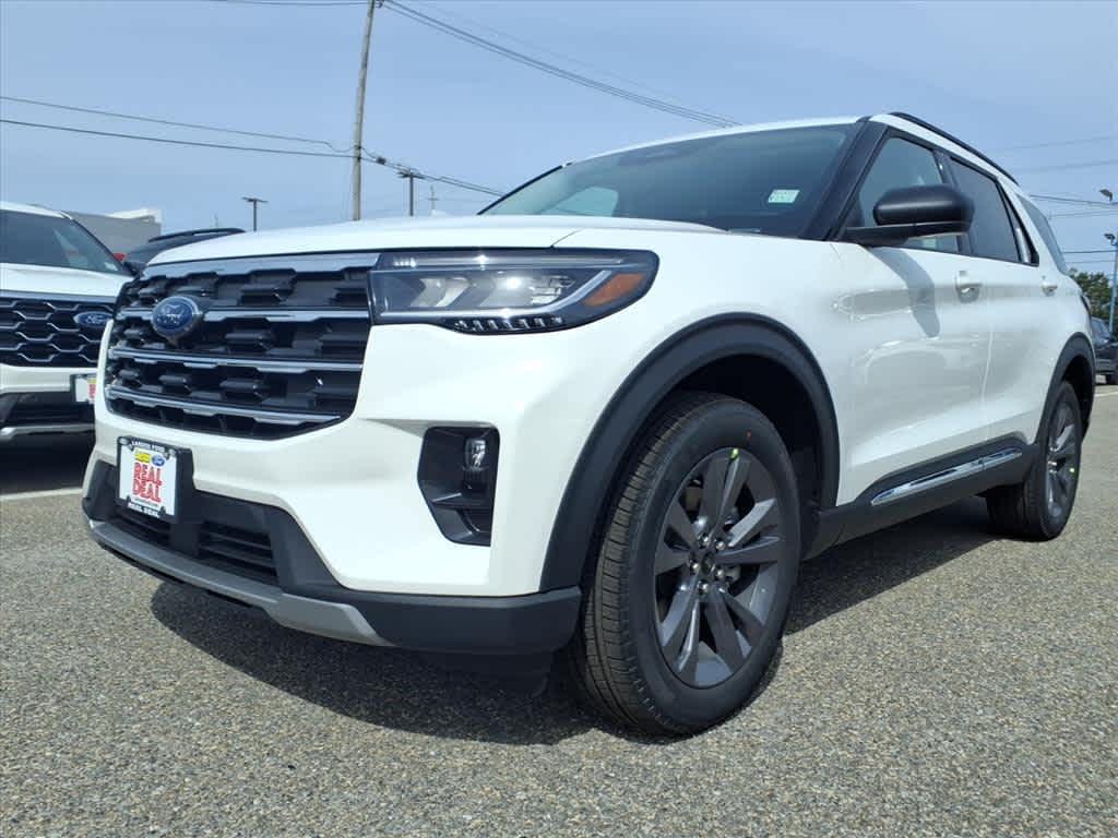 new 2025 Ford Explorer car, priced at $49,219