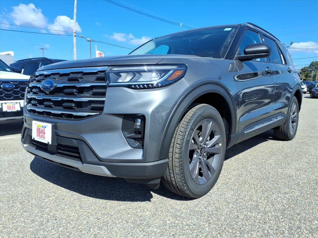 new 2025 Ford Explorer car, priced at $49,219