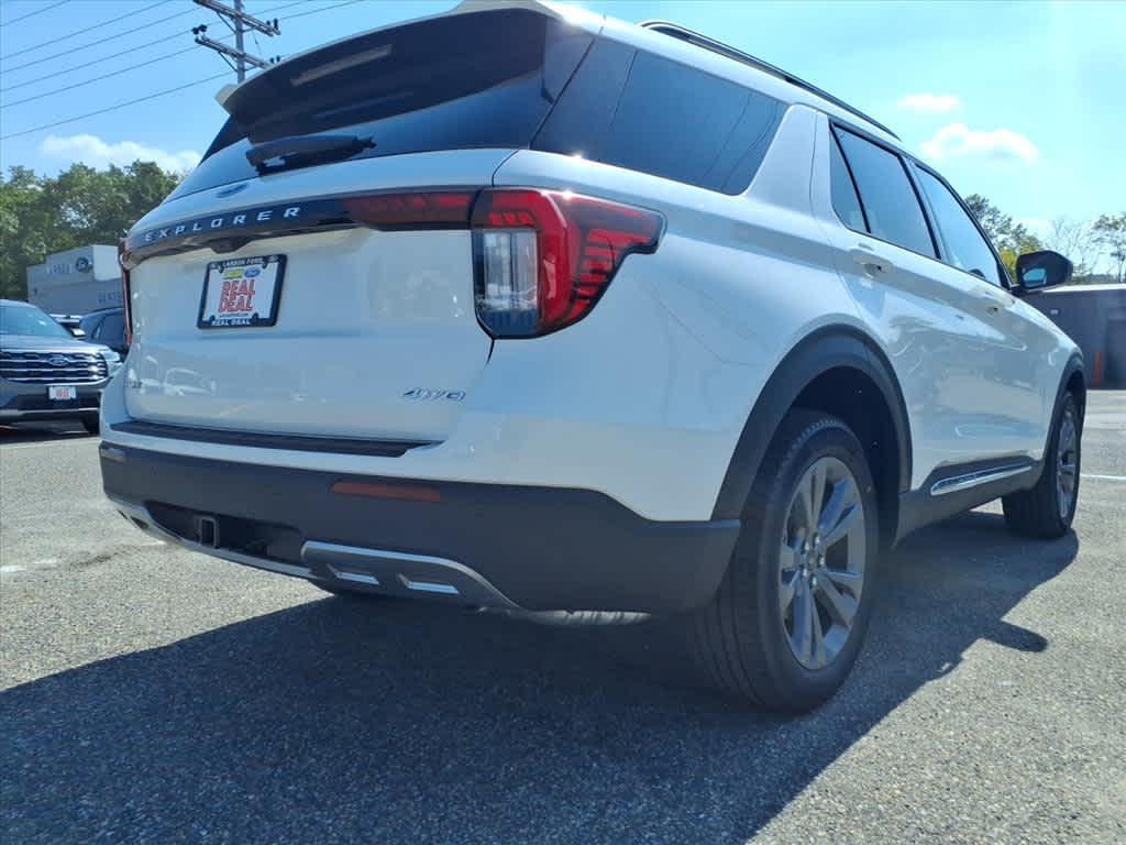 new 2025 Ford Explorer car, priced at $47,618
