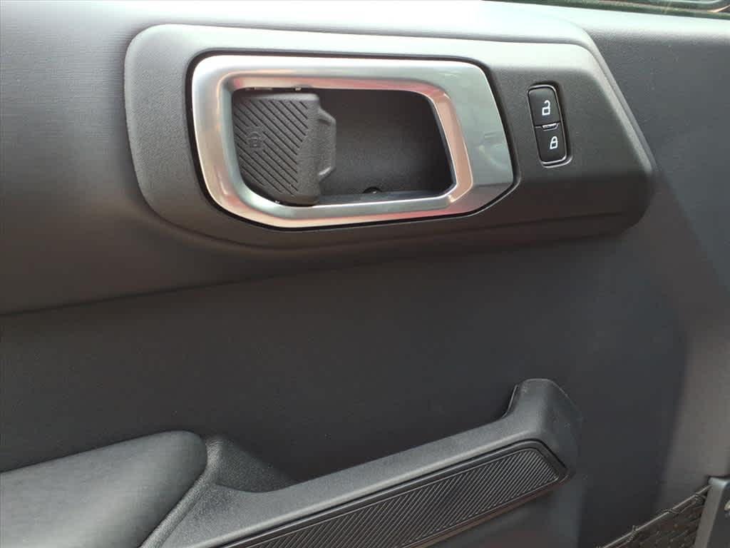 new 2025 Ford Bronco car, priced at $66,340