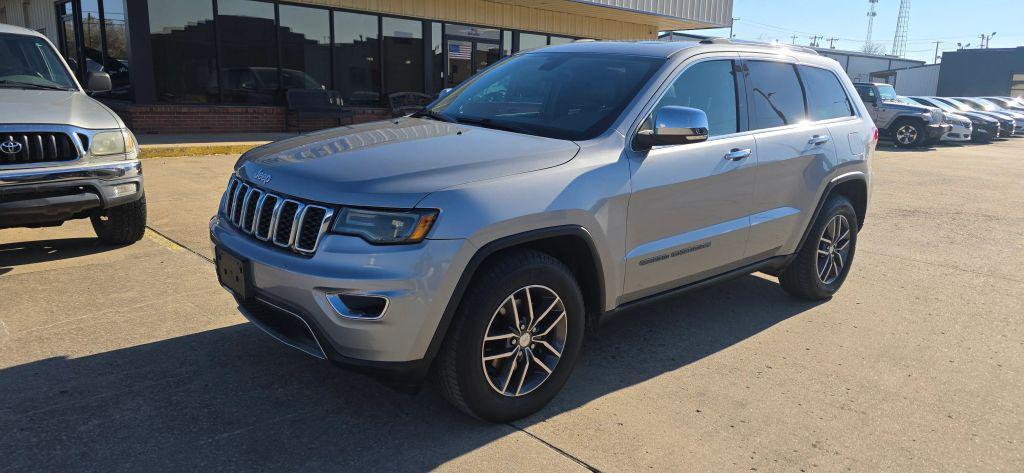 used 2017 Jeep Grand Cherokee car, priced at $10,650