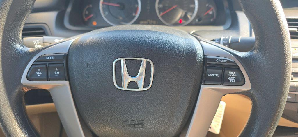 2011 Maroon Honda Accord