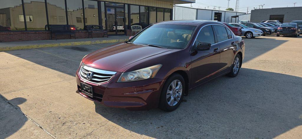 2011 Maroon Honda Accord