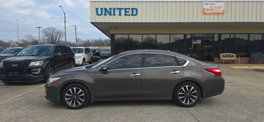 used 2016 Nissan Altima car