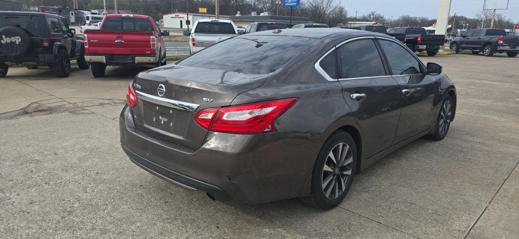 used 2016 Nissan Altima car