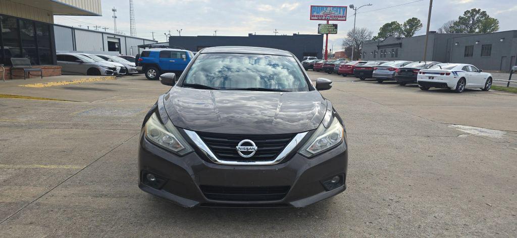used 2016 Nissan Altima car