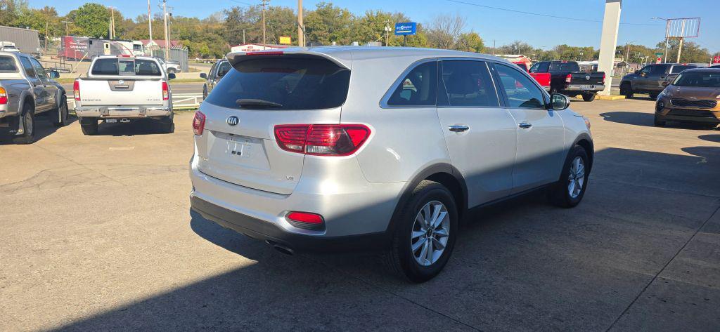 used 2019 Kia Sorento car, priced at $9,950
