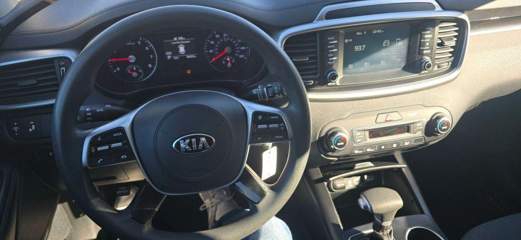 used 2019 Kia Sorento car, priced at $9,950