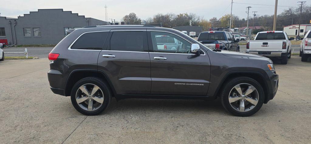 used 2015 Jeep Grand Cherokee car, priced at $9,950