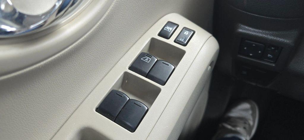 used 2009 Nissan Cube car, priced at $5,950