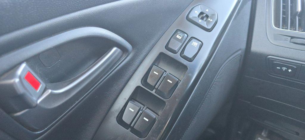 used 2015 Hyundai Tucson car, priced at $6,950