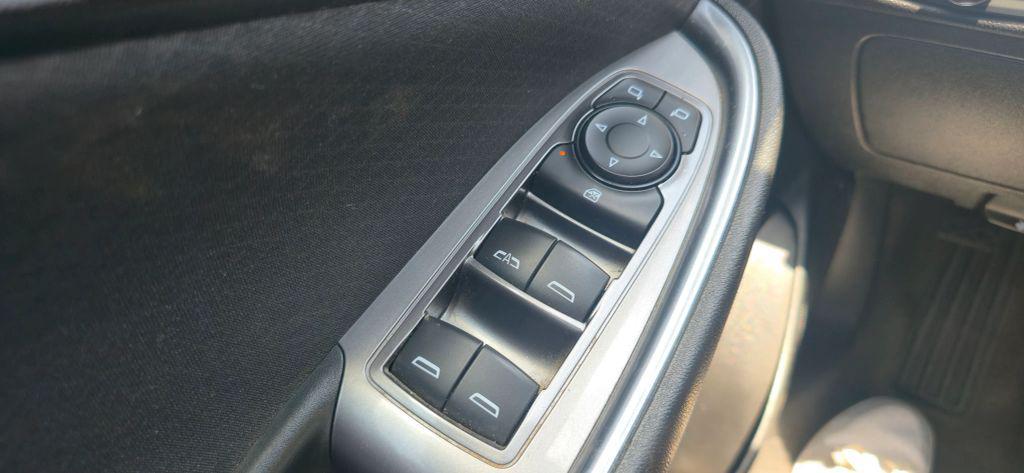 used 2020 Chevrolet Malibu car, priced at $9,950