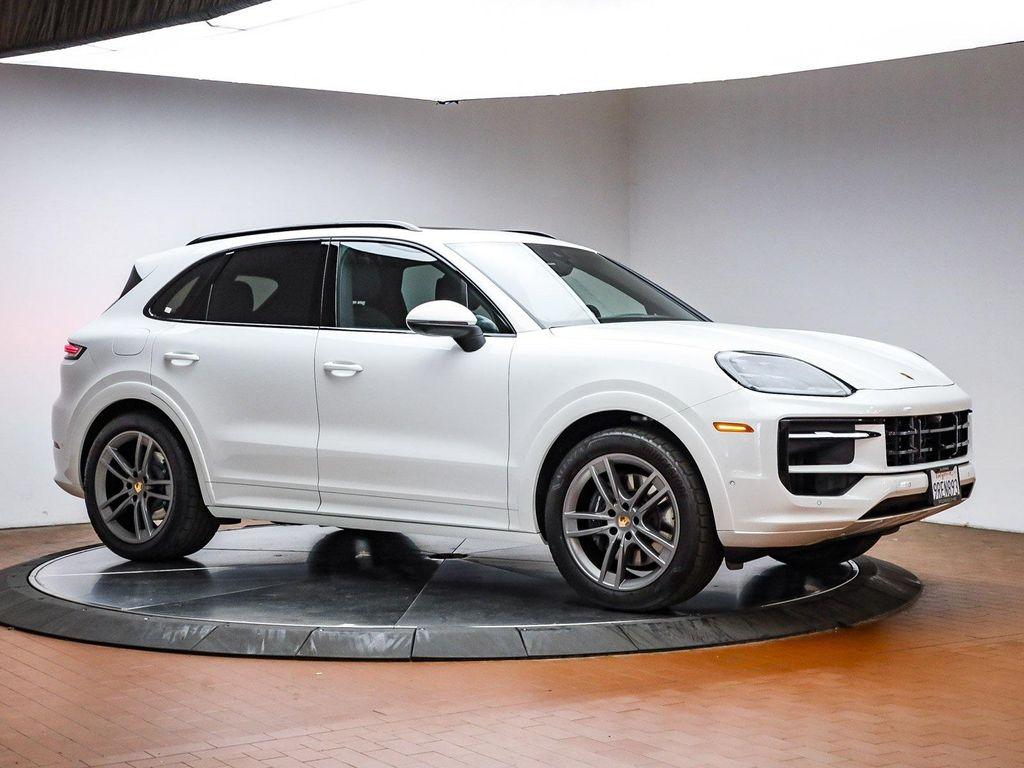 used 2025 Porsche Cayenne car, priced at $86,898