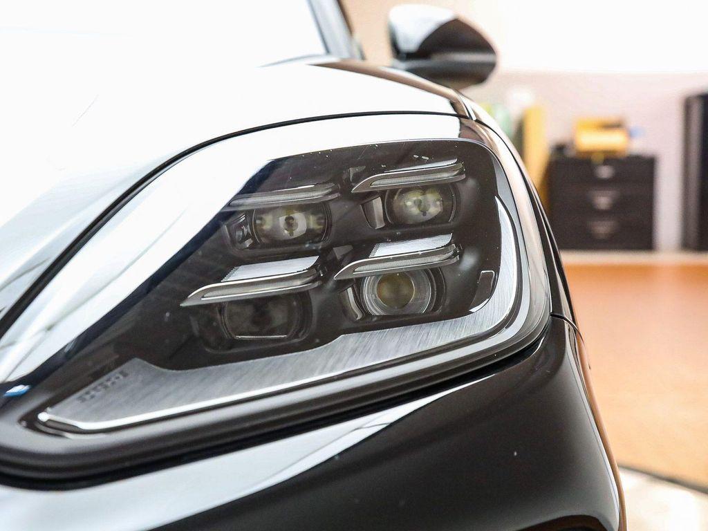 used 2025 Porsche Cayenne car, priced at $90,991