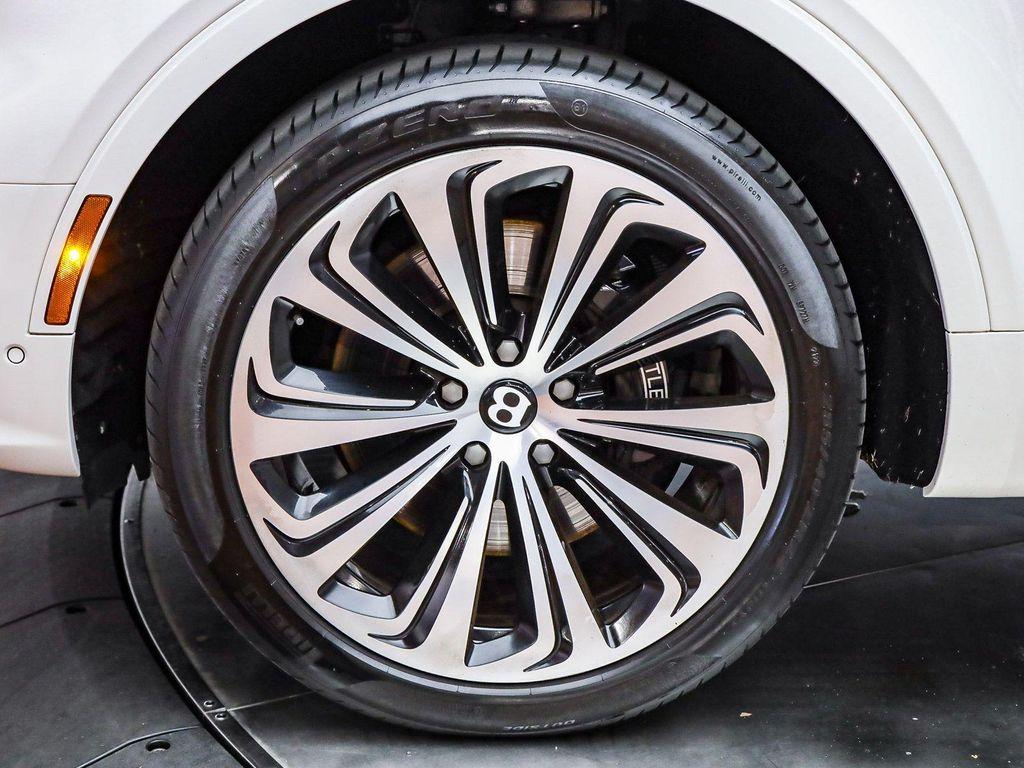 used 2021 Bentley Bentayga car, priced at $107,991