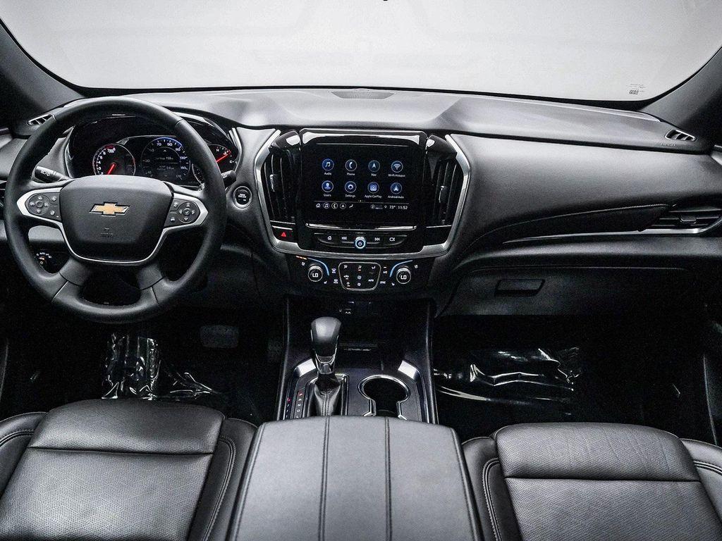 used 2023 Chevrolet Traverse car, priced at $35,991