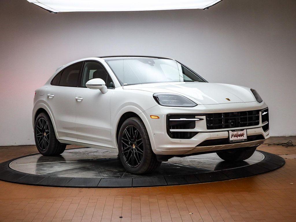 used 2025 Porsche Cayenne car, priced at $91,991