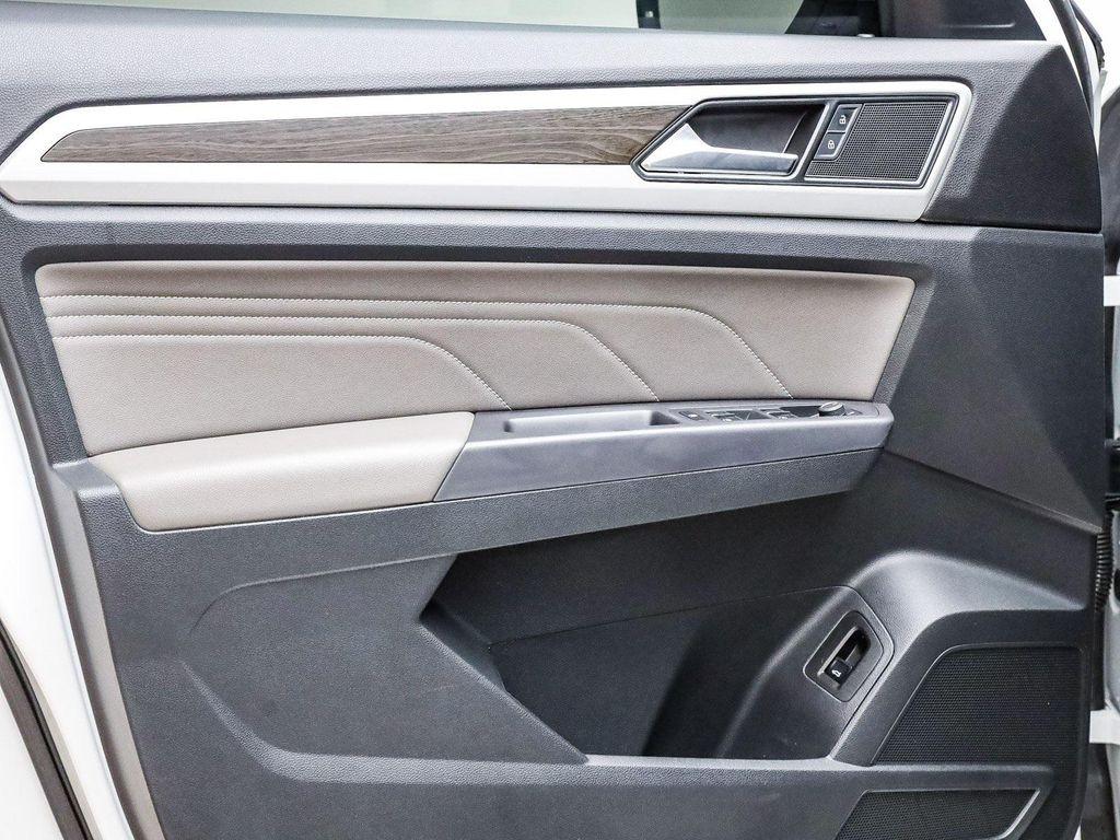 used 2021 Volkswagen Atlas car, priced at $24,700