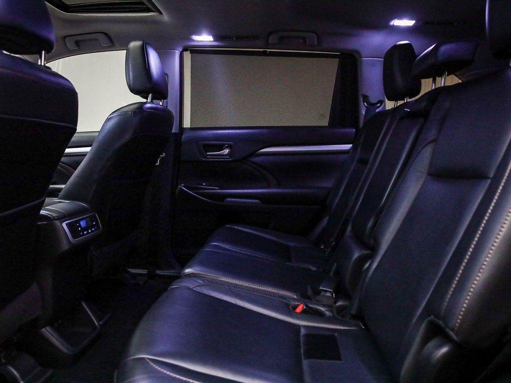 used 2018 Toyota Highlander car, priced at $23,592
