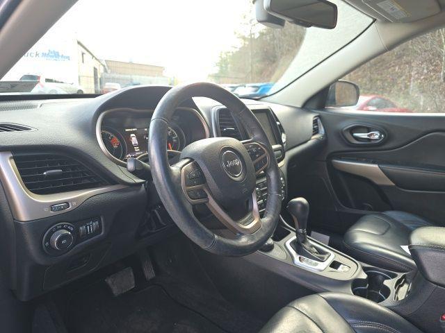 used 2017 Jeep Cherokee car, priced at $12,920