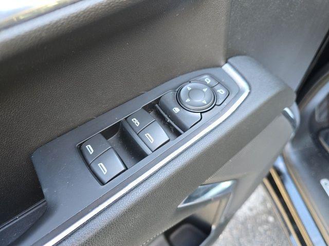 used 2023 Chevrolet Silverado 1500 car, priced at $40,994