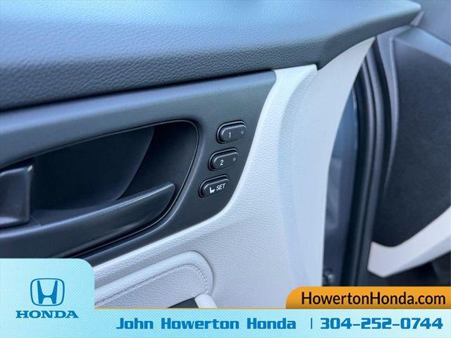 new 2026 Honda Odyssey car, priced at $45,685