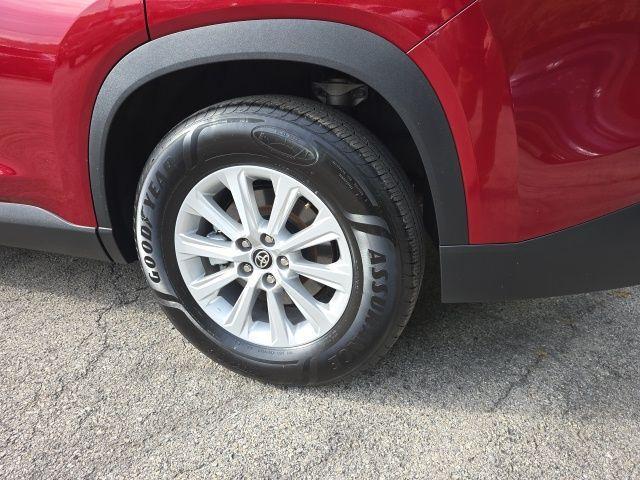 used 2024 Toyota Grand Highlander car, priced at $41,987