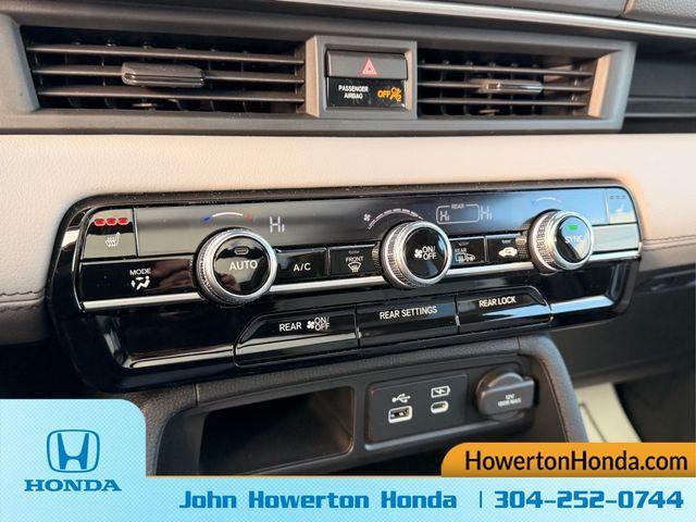 new 2025 Honda Pilot car, priced at $53,750