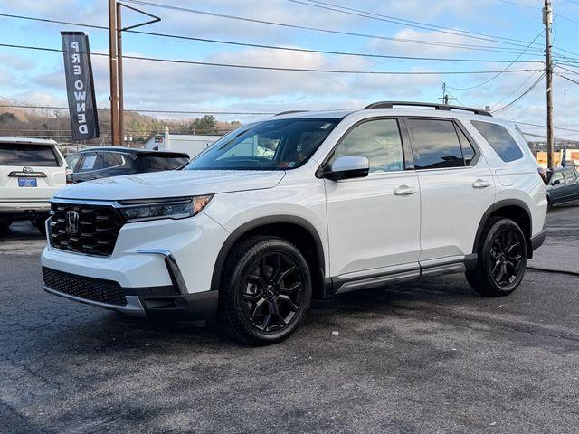 new 2025 Honda Pilot car, priced at $53,750