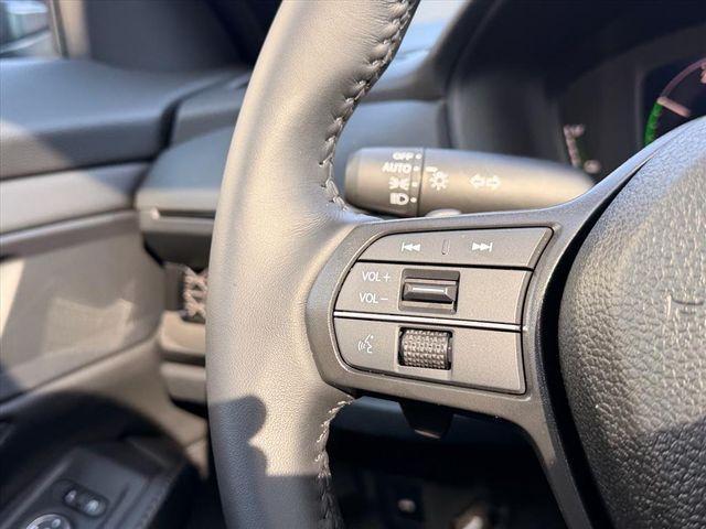 new 2025 Honda Accord Hybrid car, priced at $35,305