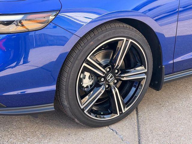 new 2025 Honda Accord Hybrid car, priced at $35,305