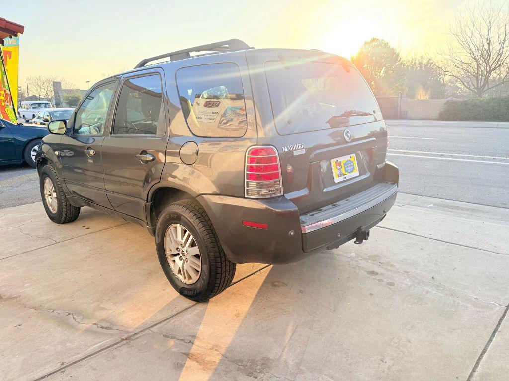 used 2005 Mercury Mariner car, priced at $3,500