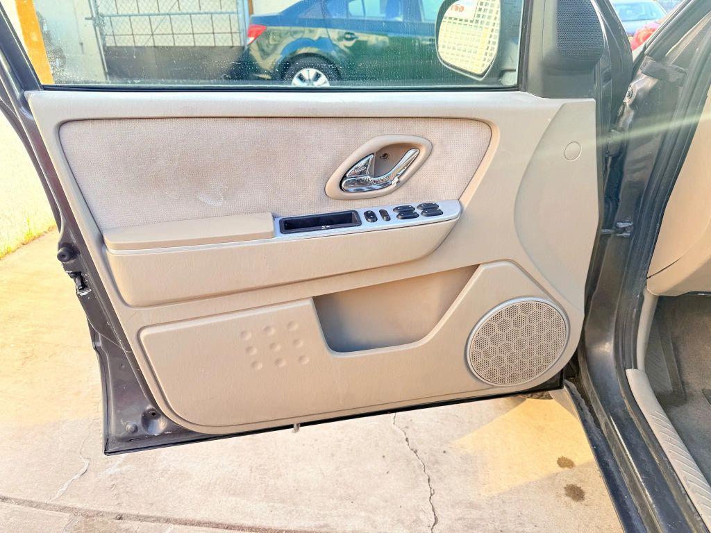 used 2005 Mercury Mariner car, priced at $3,500