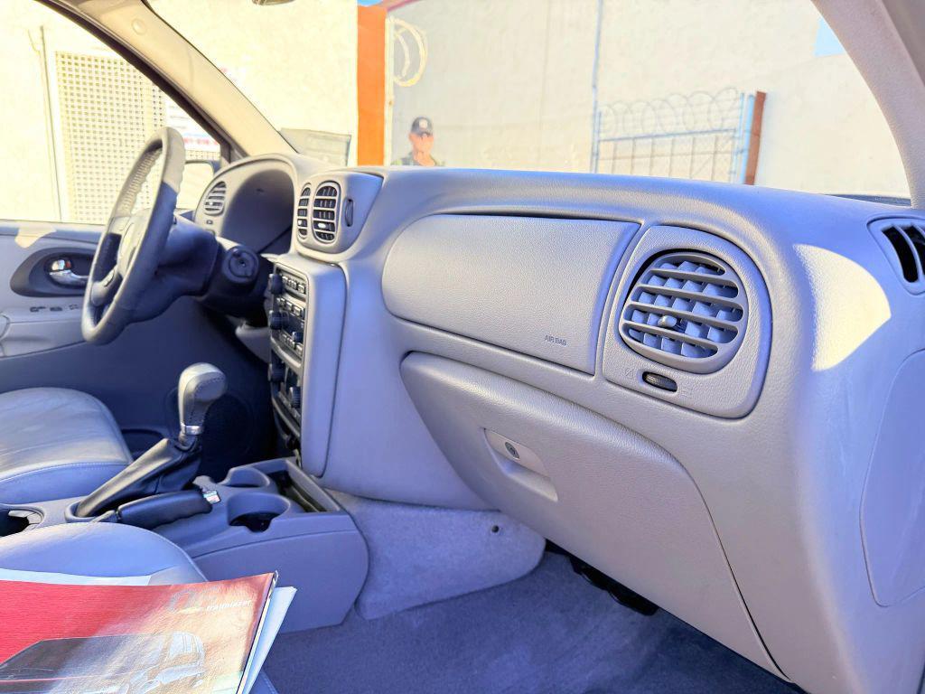 used 2006 Chevrolet TrailBlazer car, priced at $6,999