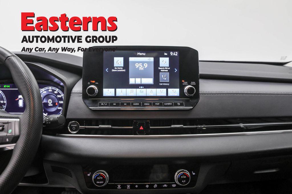 used 2023 Mitsubishi Outlander PHEV car, priced at $26,925