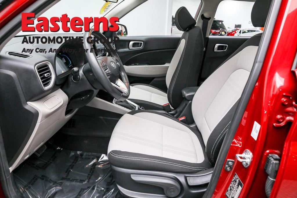 used 2024 Hyundai Venue car, priced at $18,725