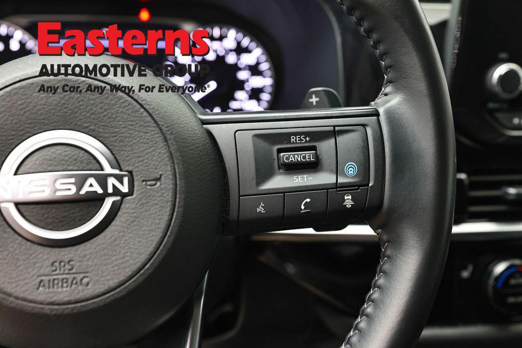 used 2025 Nissan Pathfinder car, priced at $30,274